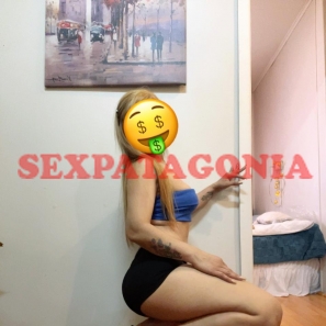 Escort DANNITA     VIP