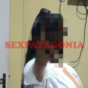 Escort LORENA    APRETADITA