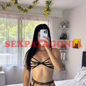 Escort KIARA    CALIENTE